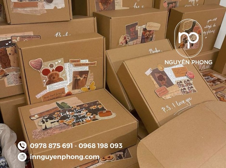 in-hop-qua-giang-sinh-theo-yeu-cau